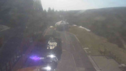 Parkoviště a hlavní vchod