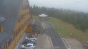 Sporthotel Kurzovní - Parkoviště a hlavní vchod - 7.5.2026 v 08:00 Sporthotel Kurzovní - Parkoviště a hlavní vchod - 7.5.2026 v 08:00