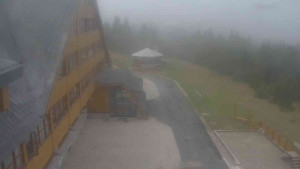 Sporthotel Kurzovní - Parkoviště a hlavní vchod - 7.5.2026 v 10:15 Sporthotel Kurzovní - Parkoviště a hlavní vchod - 7.5.2026 v 10:15