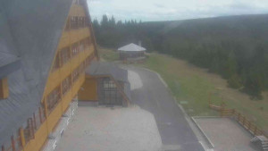 Sporthotel Kurzovní - Parkoviště a hlavní vchod - 7.5.2026 v 13:20 Sporthotel Kurzovní - Parkoviště a hlavní vchod - 7.5.2026 v 13:20