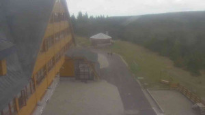 Sporthotel Kurzovní - Parkoviště a hlavní vchod - 7.5.2026 v 14:40 Sporthotel Kurzovní - Parkoviště a hlavní vchod - 7.5.2026 v 14:40