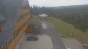 Sporthotel Kurzovní - Parkoviště a hlavní vchod - 12.5.2026 v 14:35 Sporthotel Kurzovní - Parkoviště a hlavní vchod - 12.5.2026 v 14:35