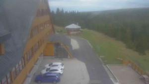 Sporthotel Kurzovní - Parkoviště a hlavní vchod - 12.5.2026 v 17:30 Sporthotel Kurzovní - Parkoviště a hlavní vchod - 12.5.2026 v 17:30
