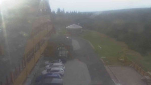 Sporthotel Kurzovní - Parkoviště a hlavní vchod - 14.5.2026 v 06:15 Sporthotel Kurzovní - Parkoviště a hlavní vchod - 14.5.2026 v 06:15