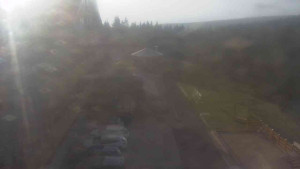 Sporthotel Kurzovní - Parkoviště a hlavní vchod - 14.5.2026 v 06:20 Sporthotel Kurzovní - Parkoviště a hlavní vchod - 14.5.2026 v 06:20