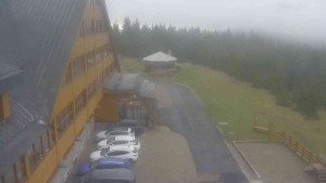 Sporthotel Kurzovní - Parkoviště a hlavní vchod - 14.5.2026 v 07:15 Sporthotel Kurzovní - Parkoviště a hlavní vchod - 14.5.2026 v 07:15