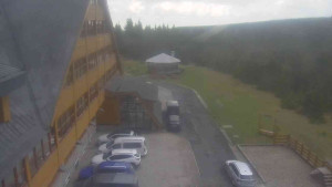 Sporthotel Kurzovní - Parkoviště a hlavní vchod - 14.5.2026 v 16:20 Sporthotel Kurzovní - Parkoviště a hlavní vchod - 14.5.2026 v 16:20