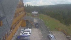 Sporthotel Kurzovní - Parkoviště a hlavní vchod - 14.5.2026 v 16:35 Sporthotel Kurzovní - Parkoviště a hlavní vchod - 14.5.2026 v 16:35