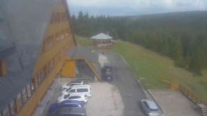 Sporthotel Kurzovní - Parkoviště a hlavní vchod - 14.5.2026 v 17:05 Sporthotel Kurzovní - Parkoviště a hlavní vchod - 14.5.2026 v 17:05