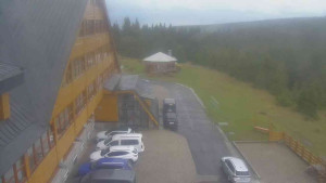 Sporthotel Kurzovní - Parkoviště a hlavní vchod - 14.5.2026 v 17:55 Sporthotel Kurzovní - Parkoviště a hlavní vchod - 14.5.2026 v 17:55