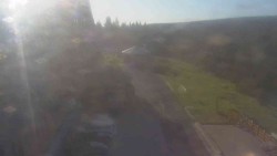 Parkoviště a hlavní vchod