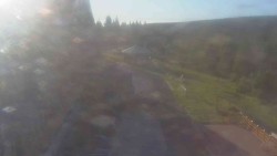 Parkoviště a hlavní vchod