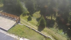 Access to the running track