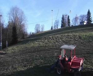Skiareál Karolinka  - Otočná kamera na sjezdovce - 5.11.2024 v 14:32 Skiareál Karolinka  - Otočná kamera na sjezdovce - 5.11.2024 v 14:32