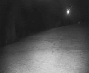 Skiareál Karolinka  - Otočná kamera na sjezdovce - 5.11.2024 v 23:31 Skiareál Karolinka  - Otočná kamera na sjezdovce - 5.11.2024 v 23:31