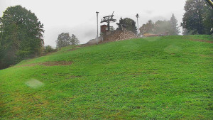 Skiareál Karolinka - Otočná kamera na sjezdovce - 7.10.2025 v 09:02 Skiareál Karolinka - Otočná kamera na sjezdovce - 7.10.2025 v 09:02