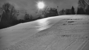 Skiareál Karolinka - Otočná kamera na sjezdovce - 5.12.2025 v 07:02 Skiareál Karolinka - Otočná kamera na sjezdovce - 5.12.2025 v 07:02