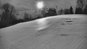 Skiareál Karolinka - Otočná kamera na sjezdovce - 5.12.2025 v 07:05 Skiareál Karolinka - Otočná kamera na sjezdovce - 5.12.2025 v 07:05