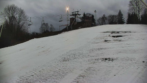 Skiareál Karolinka - Otočná kamera na sjezdovce - 5.12.2025 v 08:15 Skiareál Karolinka - Otočná kamera na sjezdovce - 5.12.2025 v 08:15