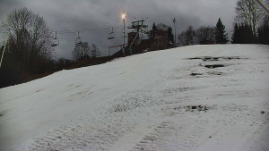 Skiareál Karolinka - Otočná kamera na sjezdovce - 5.12.2025 v 08:20 Skiareál Karolinka - Otočná kamera na sjezdovce - 5.12.2025 v 08:20