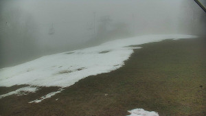 Skiareál Karolinka - Otočná kamera na sjezdovce - 11.12.2025 v 11:32 Skiareál Karolinka - Otočná kamera na sjezdovce - 11.12.2025 v 11:32