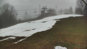 Skiareál Karolinka - Otočná kamera na sjezdovce - 11.12.2025 v 13:32 Skiareál Karolinka - Otočná kamera na sjezdovce - 11.12.2025 v 13:32