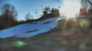 Skiareál Karolinka - Otočná kamera na sjezdovce - 13.12.2025 v 09:20 Skiareál Karolinka - Otočná kamera na sjezdovce - 13.12.2025 v 09:20