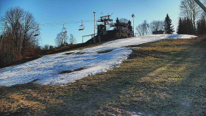 Skiareál Karolinka - Otočná kamera na sjezdovce - 13.12.2025 v 10:50 Skiareál Karolinka - Otočná kamera na sjezdovce - 13.12.2025 v 10:50