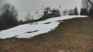 Skiareál Karolinka - Otočná kamera na sjezdovce - 13.12.2025 v 12:50 Skiareál Karolinka - Otočná kamera na sjezdovce - 13.12.2025 v 12:50