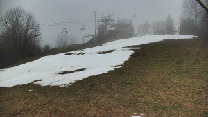 Skiareál Karolinka - Otočná kamera na sjezdovce - 13.12.2025 v 13:10 Skiareál Karolinka - Otočná kamera na sjezdovce - 13.12.2025 v 13:10