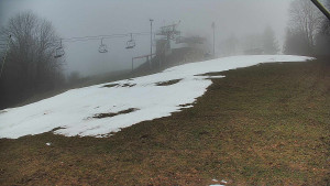 Skiareál Karolinka - Otočná kamera na sjezdovce - 13.12.2025 v 13:25 Skiareál Karolinka - Otočná kamera na sjezdovce - 13.12.2025 v 13:25