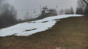 Skiareál Karolinka - Otočná kamera na sjezdovce - 13.12.2025 v 13:45 Skiareál Karolinka - Otočná kamera na sjezdovce - 13.12.2025 v 13:45