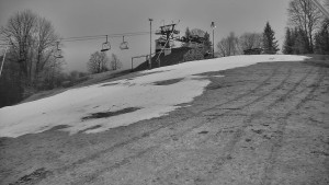 Skiareál Karolinka - Otočná kamera na sjezdovce - 19.12.2025 v 07:05 Skiareál Karolinka - Otočná kamera na sjezdovce - 19.12.2025 v 07:05