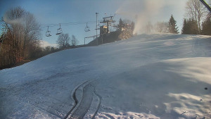 Skiareál Karolinka - Otočná kamera na sjezdovce - 25.12.2025 v 12:40 Skiareál Karolinka - Otočná kamera na sjezdovce - 25.12.2025 v 12:40