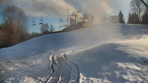 Skiareál Karolinka - Otočná kamera na sjezdovce - 25.12.2025 v 13:20 Skiareál Karolinka - Otočná kamera na sjezdovce - 25.12.2025 v 13:20