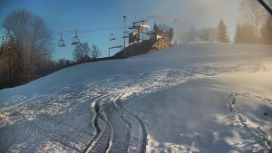 Skiareál Karolinka - Otočná kamera na sjezdovce - 25.12.2025 v 13:45 Skiareál Karolinka - Otočná kamera na sjezdovce - 25.12.2025 v 13:45