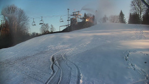 Skiareál Karolinka - Otočná kamera na sjezdovce - 25.12.2025 v 14:40 Skiareál Karolinka - Otočná kamera na sjezdovce - 25.12.2025 v 14:40