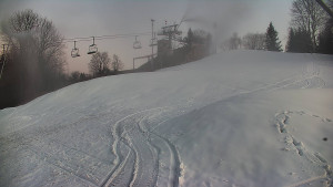 Skiareál Karolinka - Otočná kamera na sjezdovce - 25.12.2025 v 16:02 Skiareál Karolinka - Otočná kamera na sjezdovce - 25.12.2025 v 16:02