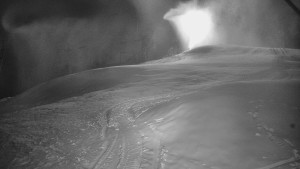 Skiareál Karolinka - Otočná kamera na sjezdovce - 25.12.2025 v 16:55 Skiareál Karolinka - Otočná kamera na sjezdovce - 25.12.2025 v 16:55