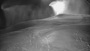 Skiareál Karolinka - Otočná kamera na sjezdovce - 25.12.2025 v 17:15 Skiareál Karolinka - Otočná kamera na sjezdovce - 25.12.2025 v 17:15