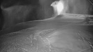 Skiareál Karolinka - Otočná kamera na sjezdovce - 25.12.2025 v 18:20 Skiareál Karolinka - Otočná kamera na sjezdovce - 25.12.2025 v 18:20