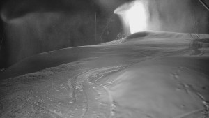 Skiareál Karolinka - Otočná kamera na sjezdovce - 25.12.2025 v 18:35 Skiareál Karolinka - Otočná kamera na sjezdovce - 25.12.2025 v 18:35