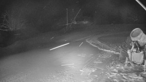 Skiareál Karolinka - Otočná kamera na sjezdovce - 2.1.2026 v 02:15 Skiareál Karolinka - Otočná kamera na sjezdovce - 2.1.2026 v 02:15