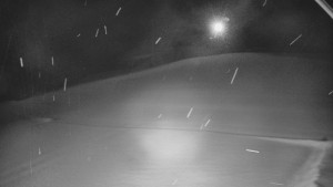 Skiareál Karolinka - Otočná kamera na sjezdovce - 12.1.2026 v 00:45 Skiareál Karolinka - Otočná kamera na sjezdovce - 12.1.2026 v 00:45