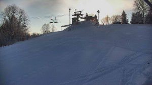 Skiareál Karolinka - Otočná kamera na sjezdovce - 12.1.2026 v 08:45 Skiareál Karolinka - Otočná kamera na sjezdovce - 12.1.2026 v 08:45