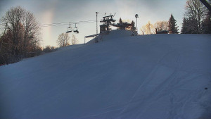 Skiareál Karolinka - Otočná kamera na sjezdovce - 12.1.2026 v 08:50 Skiareál Karolinka - Otočná kamera na sjezdovce - 12.1.2026 v 08:50