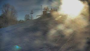 Skiareál Karolinka - Otočná kamera na sjezdovce - 12.1.2026 v 09:45 Skiareál Karolinka - Otočná kamera na sjezdovce - 12.1.2026 v 09:45