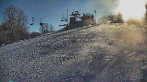 Skiareál Karolinka - Otočná kamera na sjezdovce - 12.1.2026 v 10:15 Skiareál Karolinka - Otočná kamera na sjezdovce - 12.1.2026 v 10:15