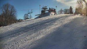 Skiareál Karolinka - Otočná kamera na sjezdovce - 12.1.2026 v 10:55 Skiareál Karolinka - Otočná kamera na sjezdovce - 12.1.2026 v 10:55