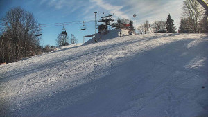 Skiareál Karolinka - Otočná kamera na sjezdovce - 12.1.2026 v 11:10 Skiareál Karolinka - Otočná kamera na sjezdovce - 12.1.2026 v 11:10